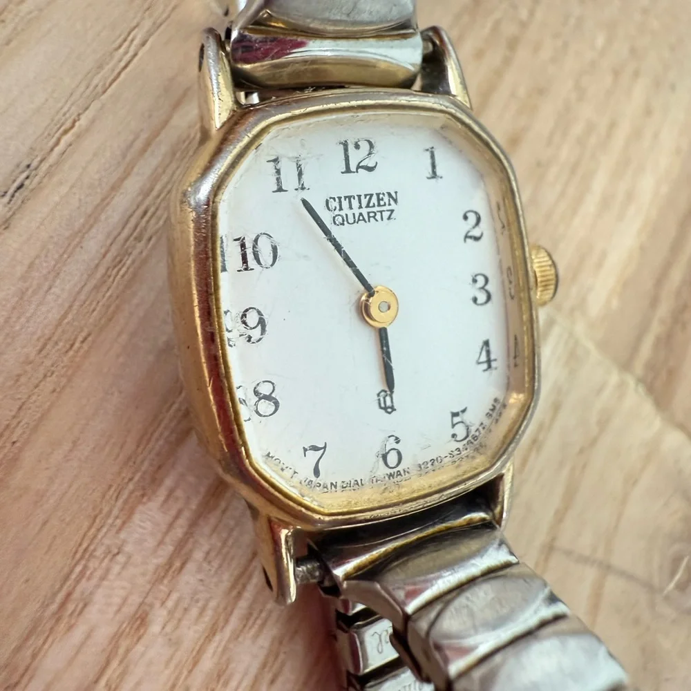 Vintage Citizen Quartz ladies octagonal dress watch NEW BATTERY